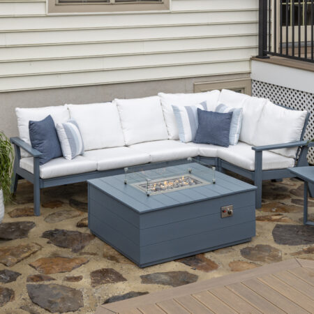 Simplicity Sectional Corner Piece