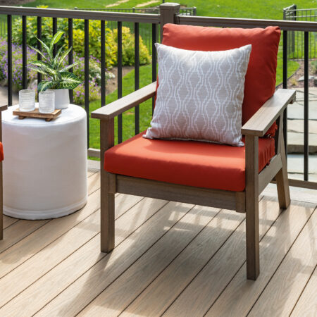Simplicity Club Chair